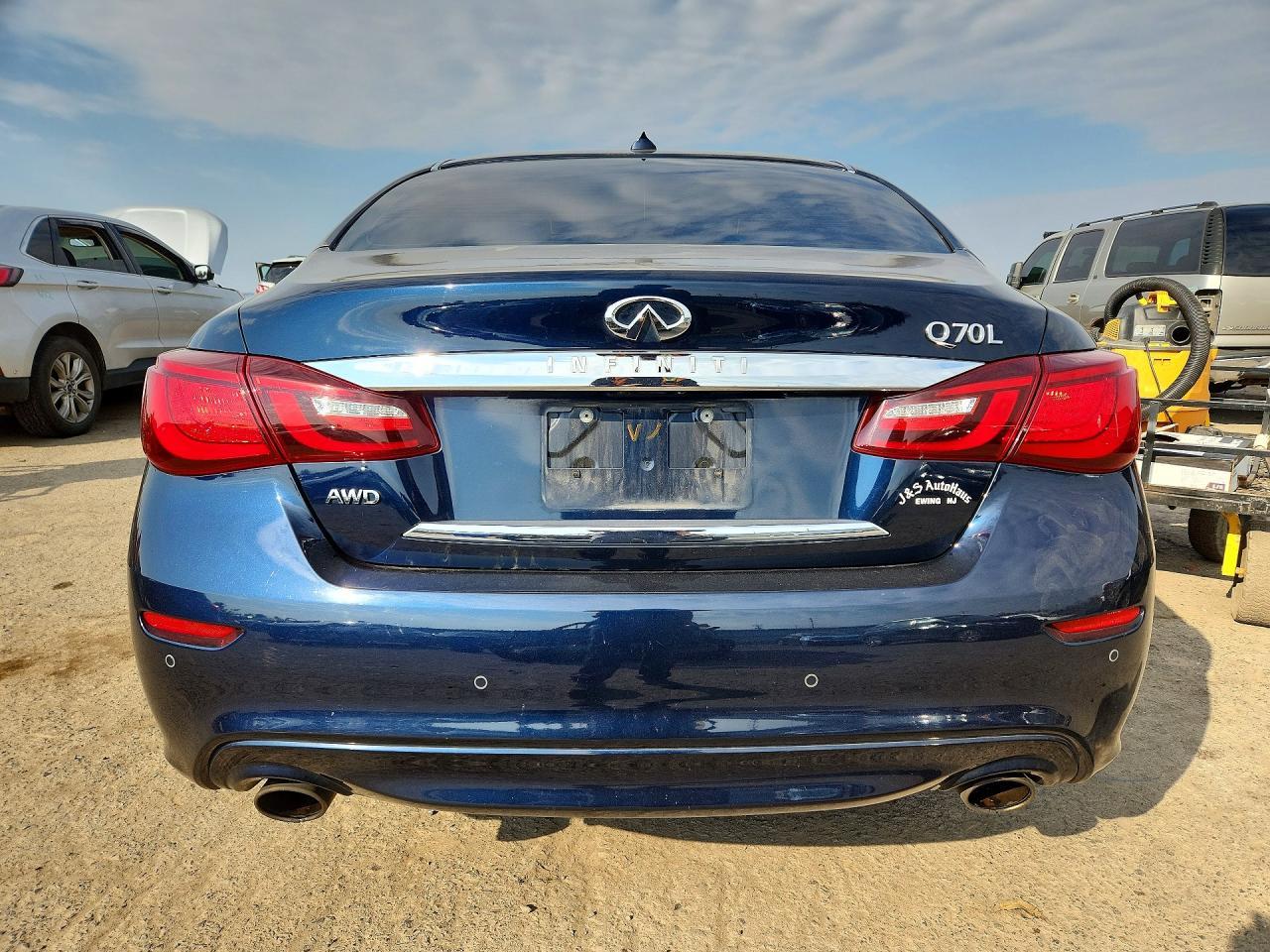 2016 Infiniti Q70L 3.7 - Image 6