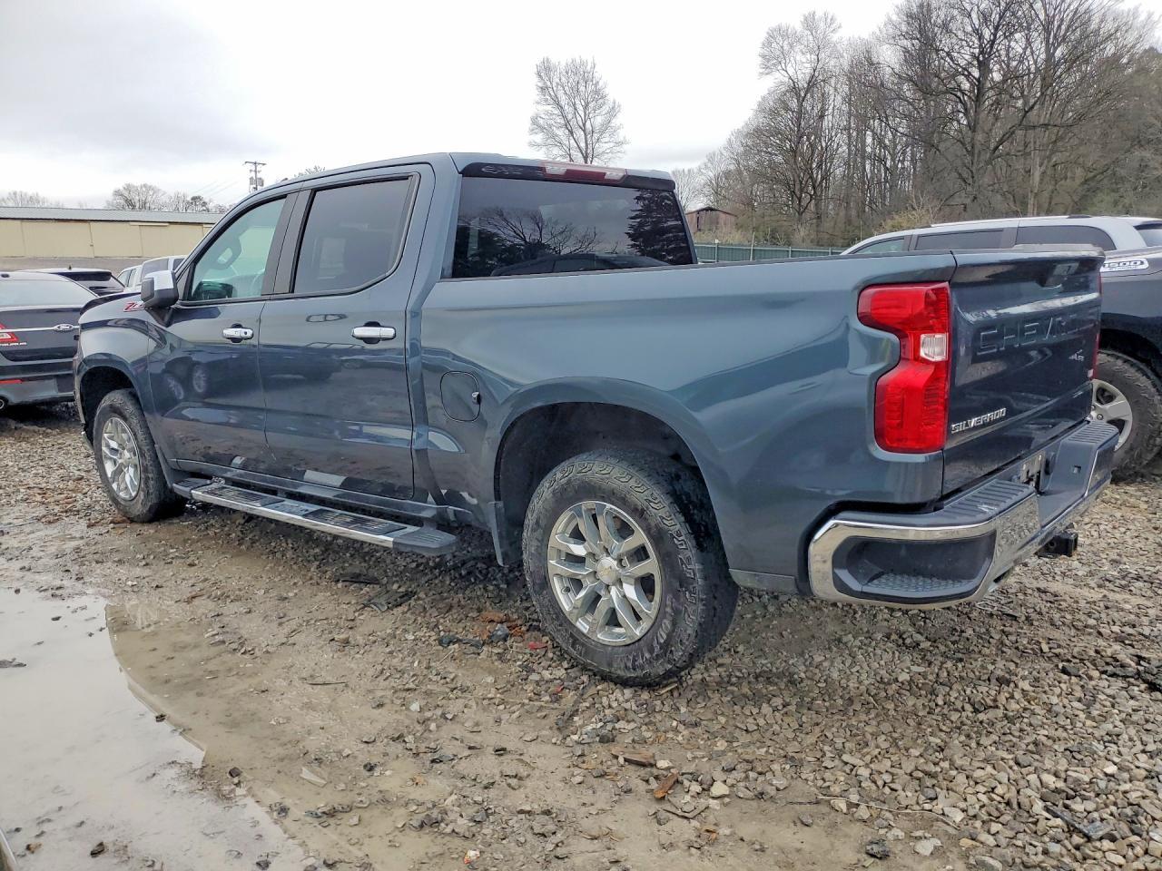 2020 Chevrolet Silverado K1500 Lt - Фото 2