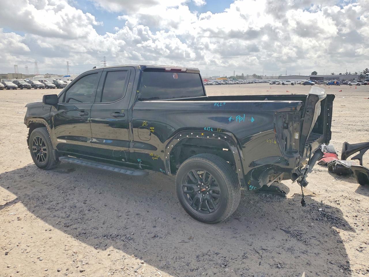 2024 GMC Sierra C1500 Elevation - Image 2