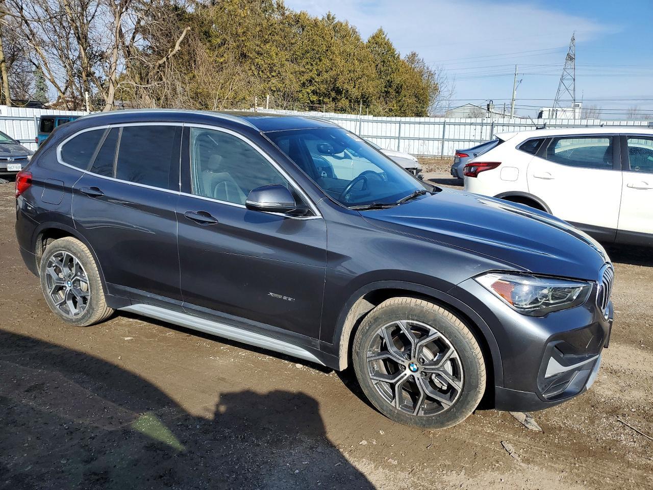 2021 BMW X1 xDrive28I - Фото 4