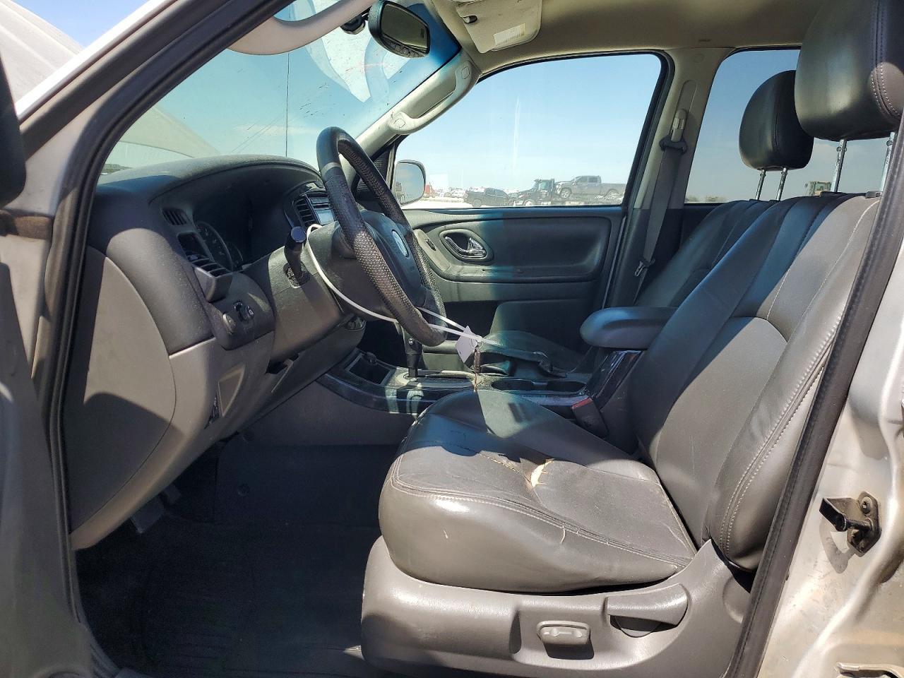 2005 Mazda Tribute S - Фото 7