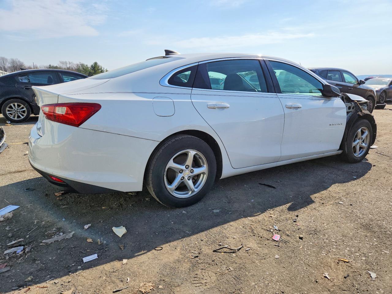 2017 Chevrolet Malibu Ls - Image 3