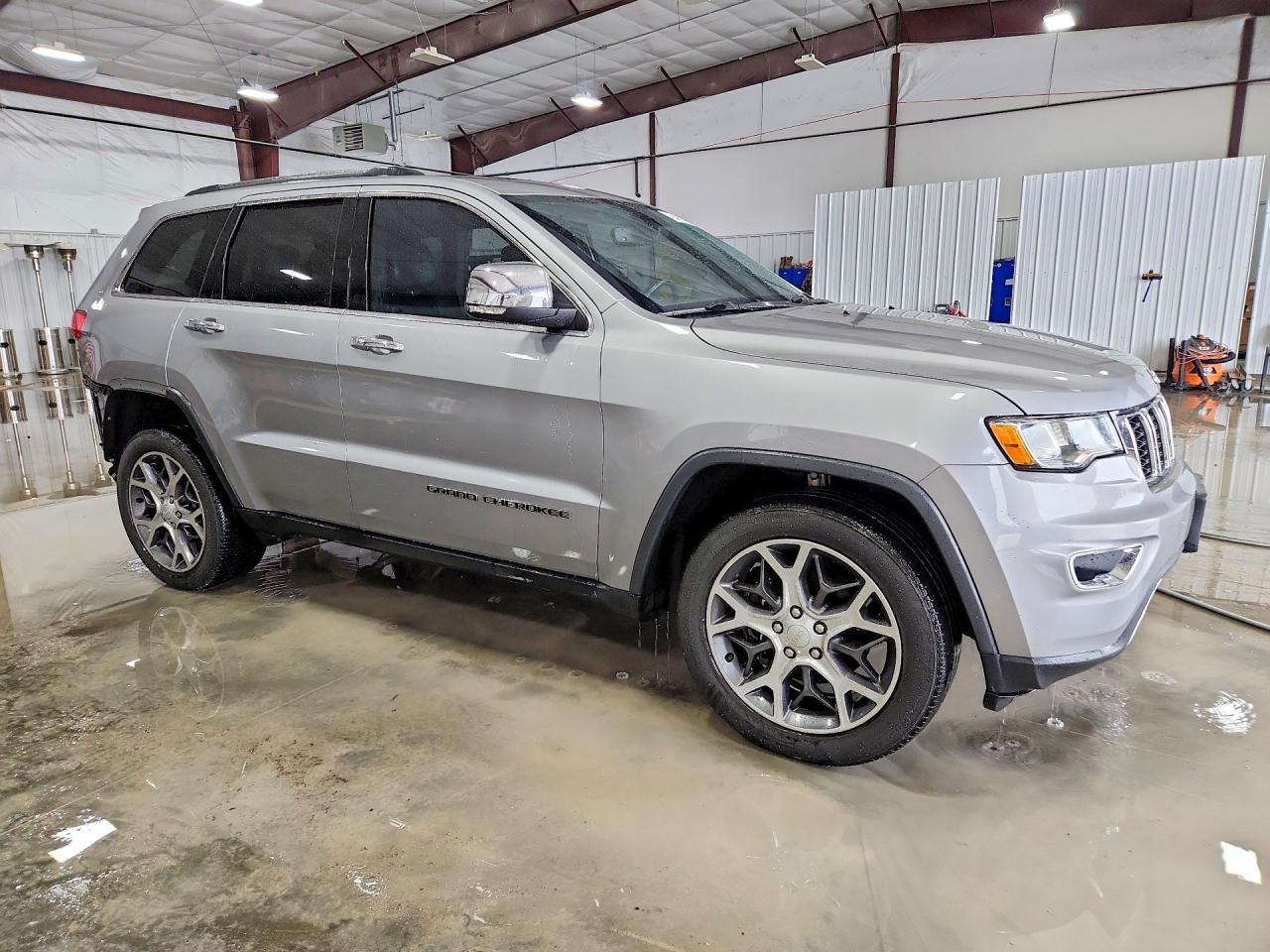 2019 Jeep Grand Cherokee Limited - Image 4