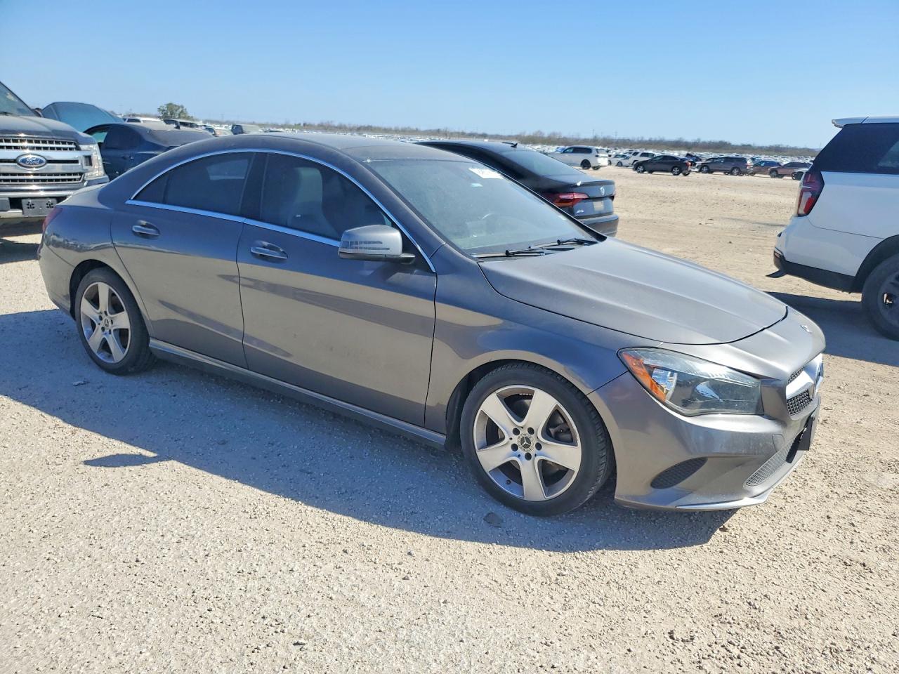 2019 Mercedes-Benz Cla 250 - Image 4