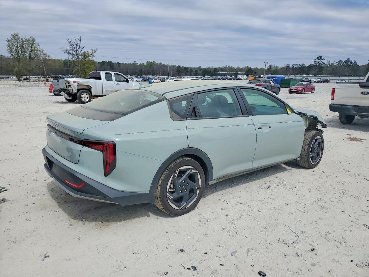 2025 Kia K4 Ex - Image 3