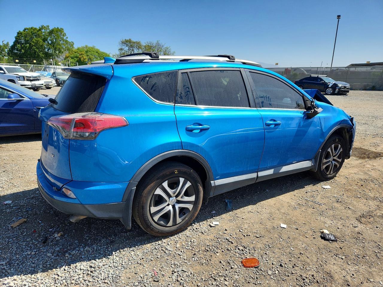 2018 Toyota Rav4 Le - Фото 3