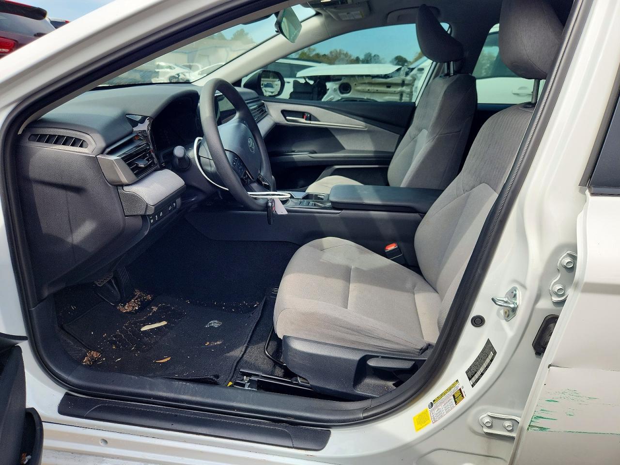 2026 Toyota Camry Le - Фото 7