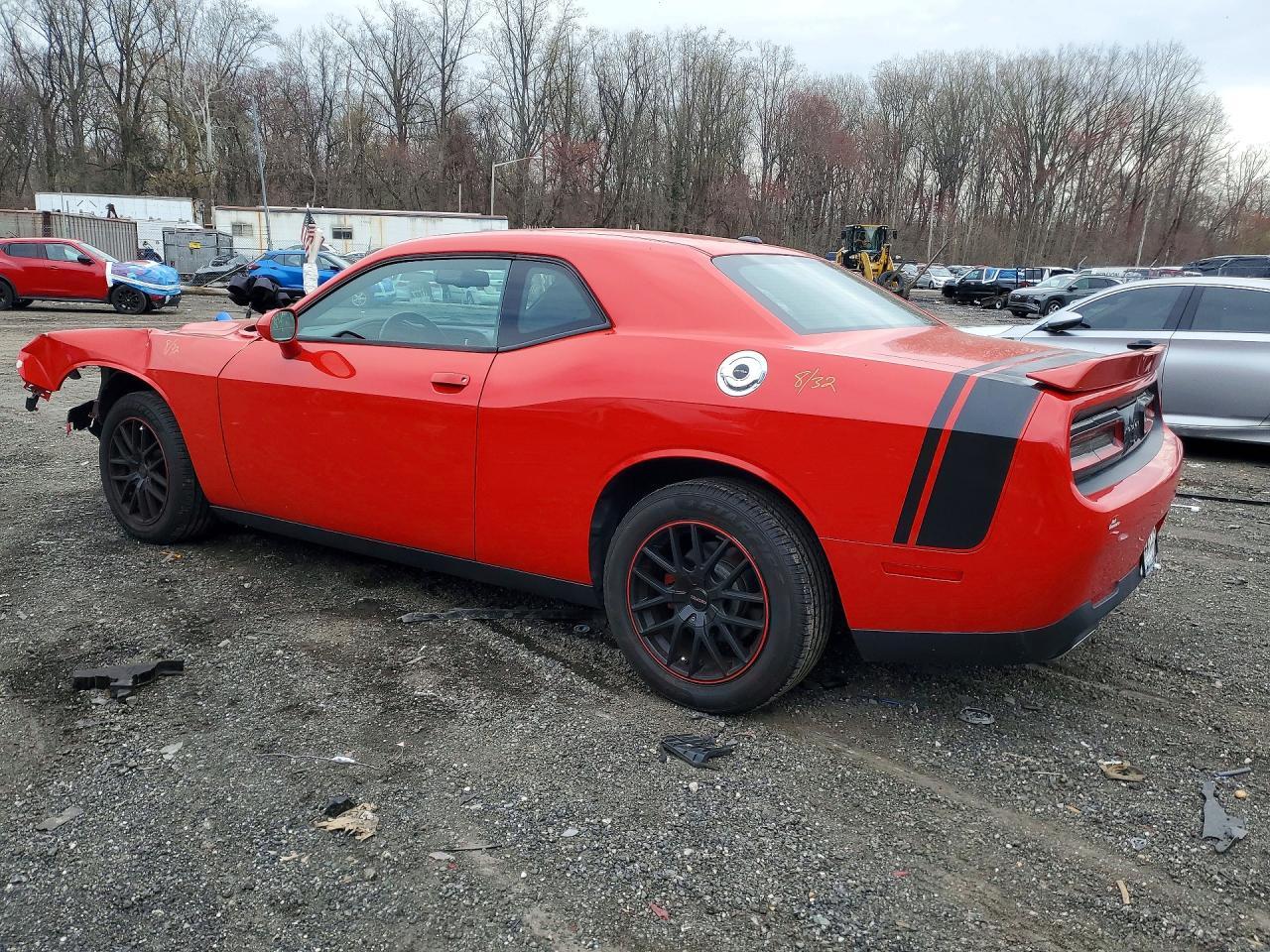 2016 Dodge Challenger Sxt - Фото 2