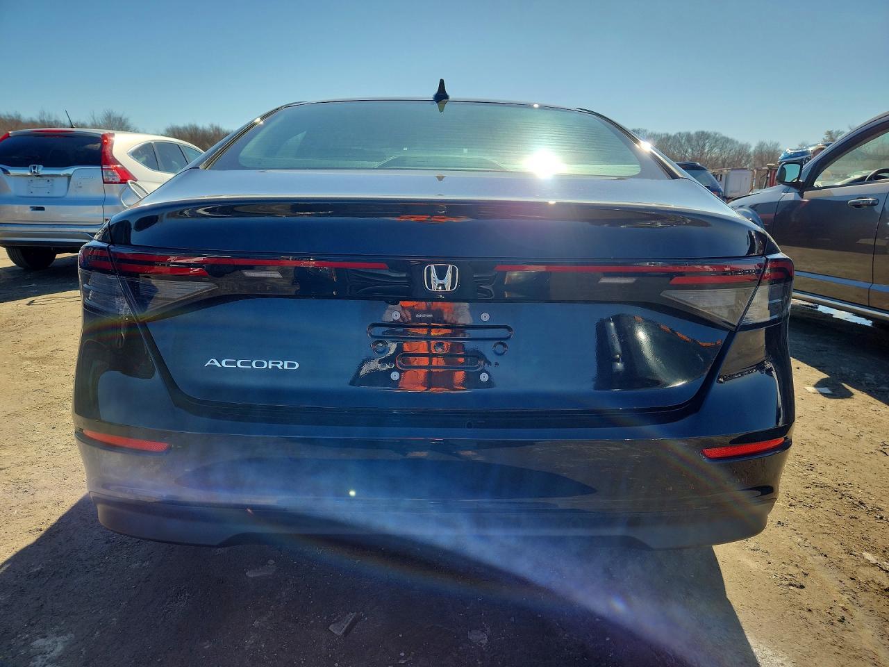 2025 Honda Accord Lx - Фото 6