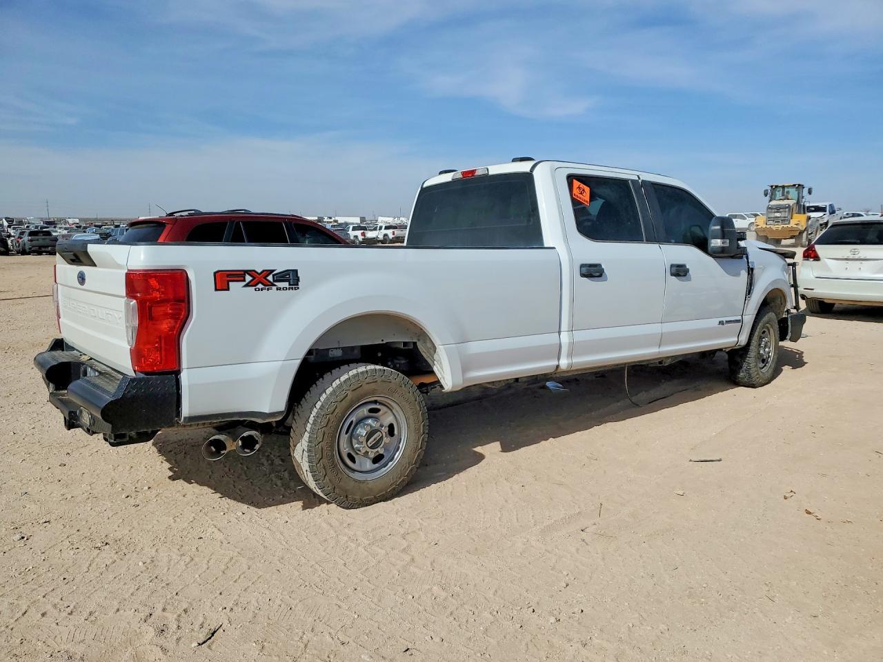 2022 Ford F250 Super Duty - Image 3