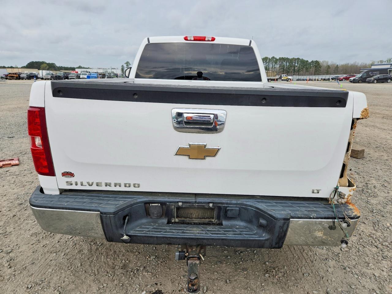 2007 Chevrolet Silverado C1500 - Image 6