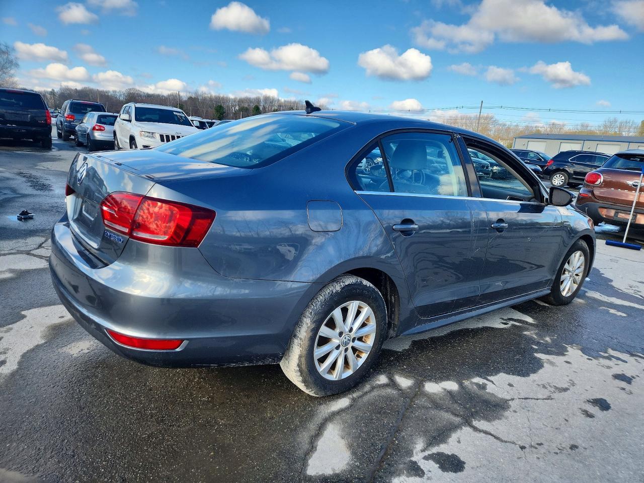 2013 Volkswagen Jetta Hybrid - Фото 3