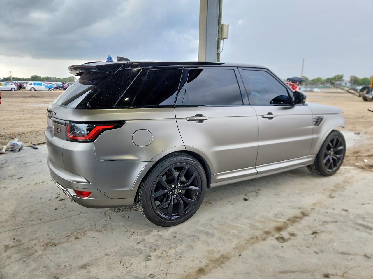 2022 Land Rover Range Rover Sport Svr - Фото 3