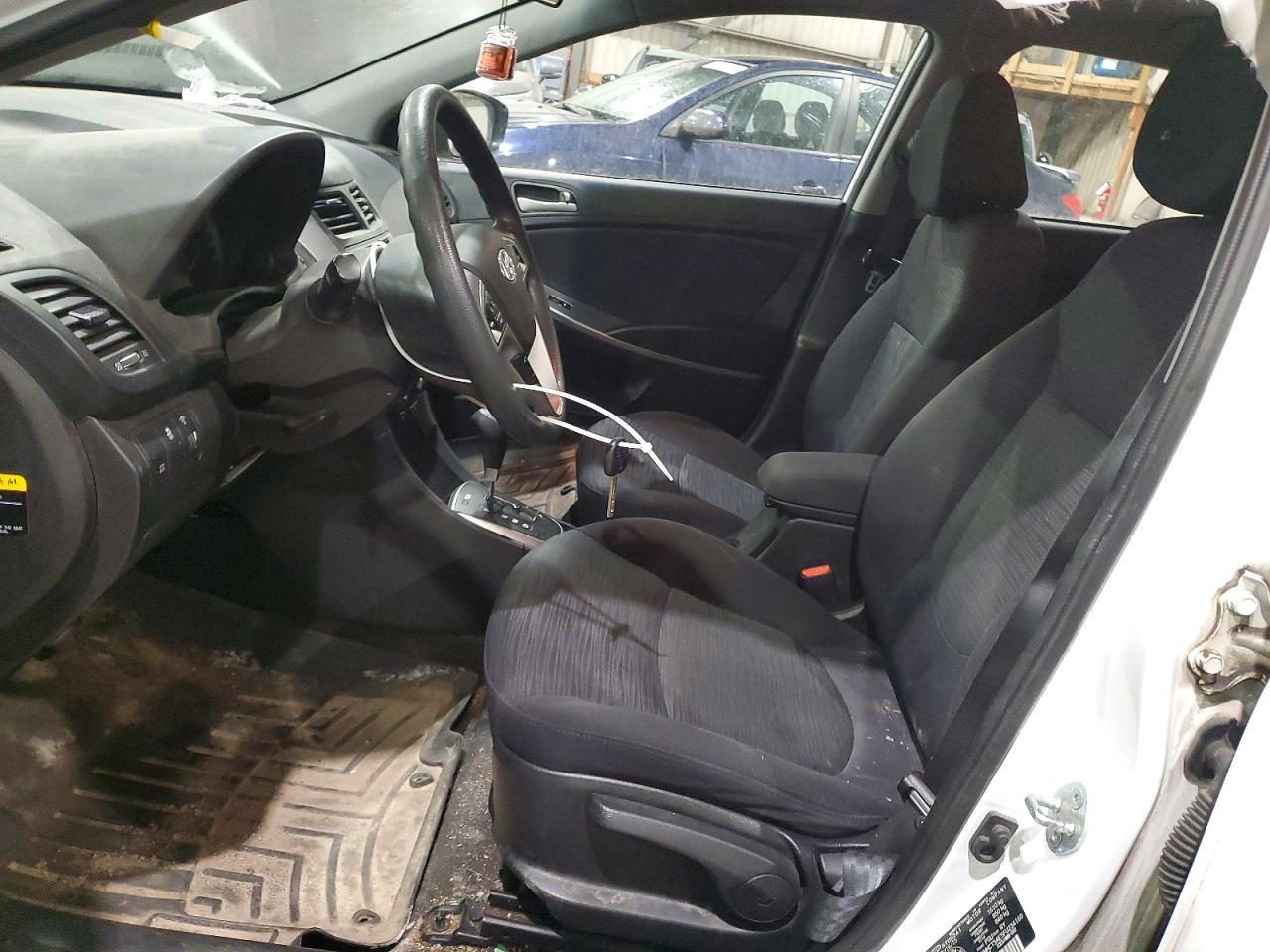 2015 Hyundai Accent Gs - Image 7