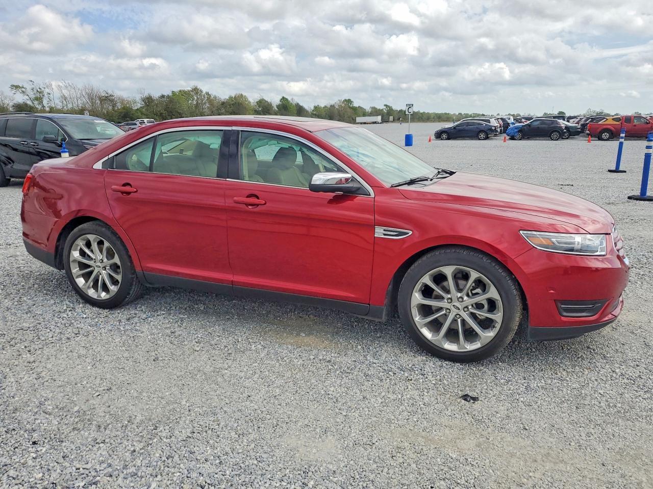2018 Ford Taurus Limited - Фото 4