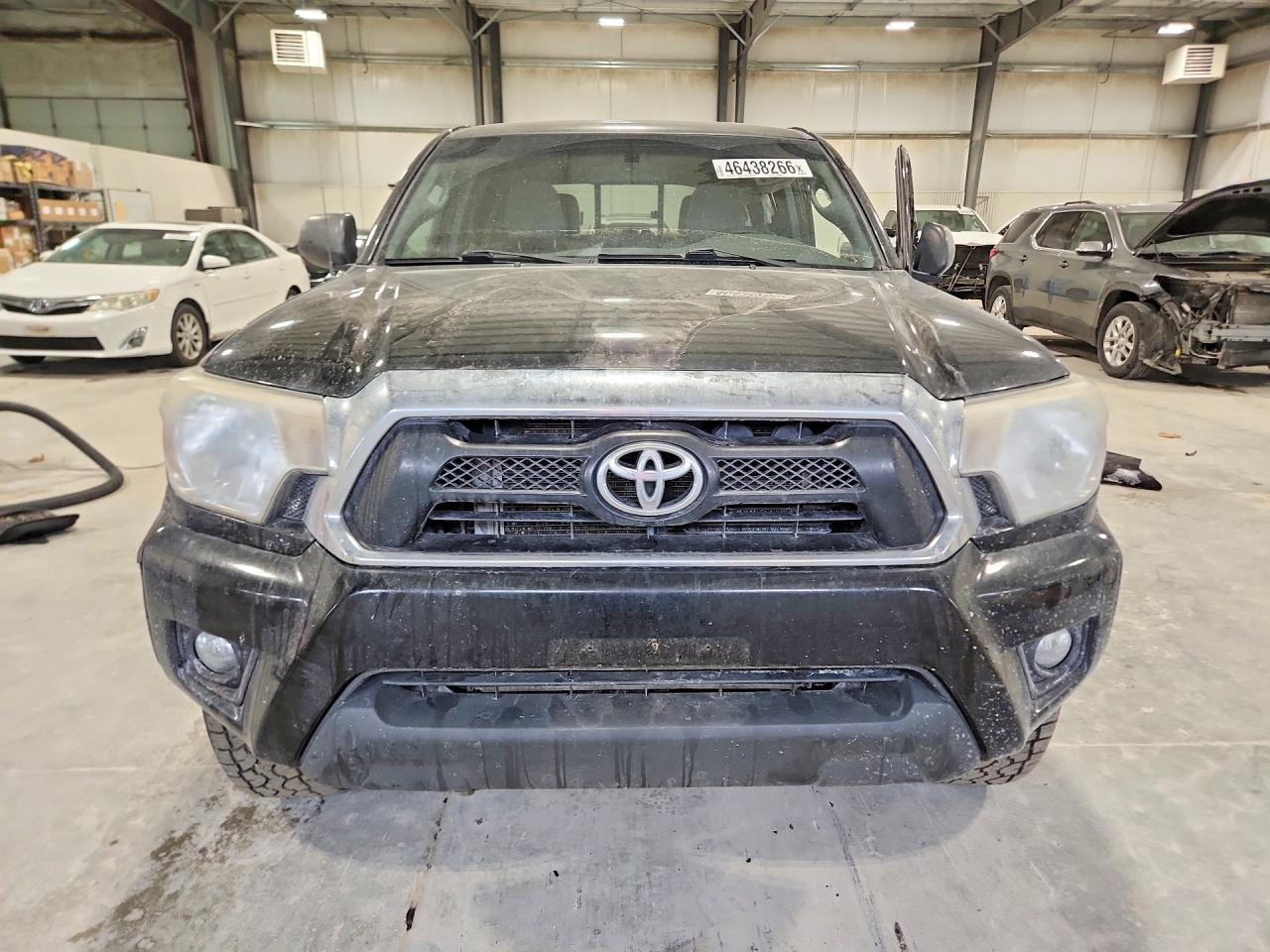 2015 Toyota Tacoma V6 - Фото 5