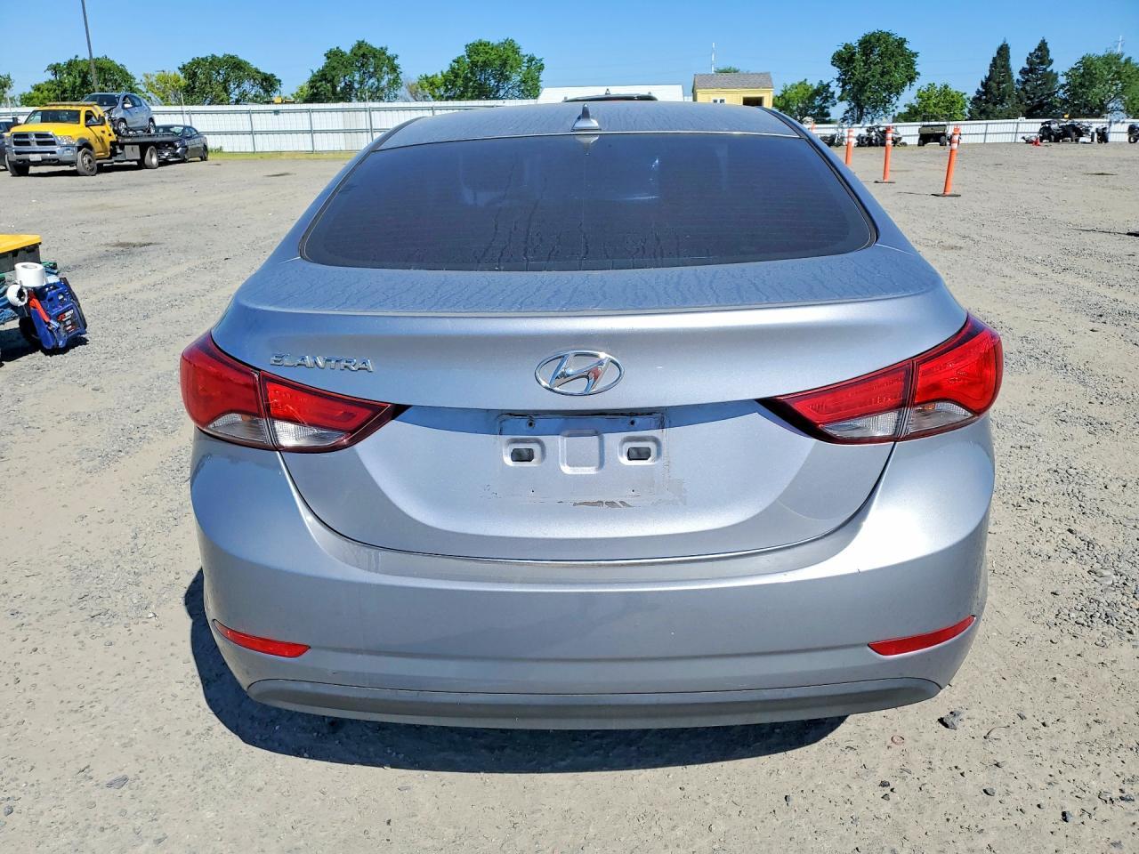 2016 Hyundai Elantra Se - Фото 6