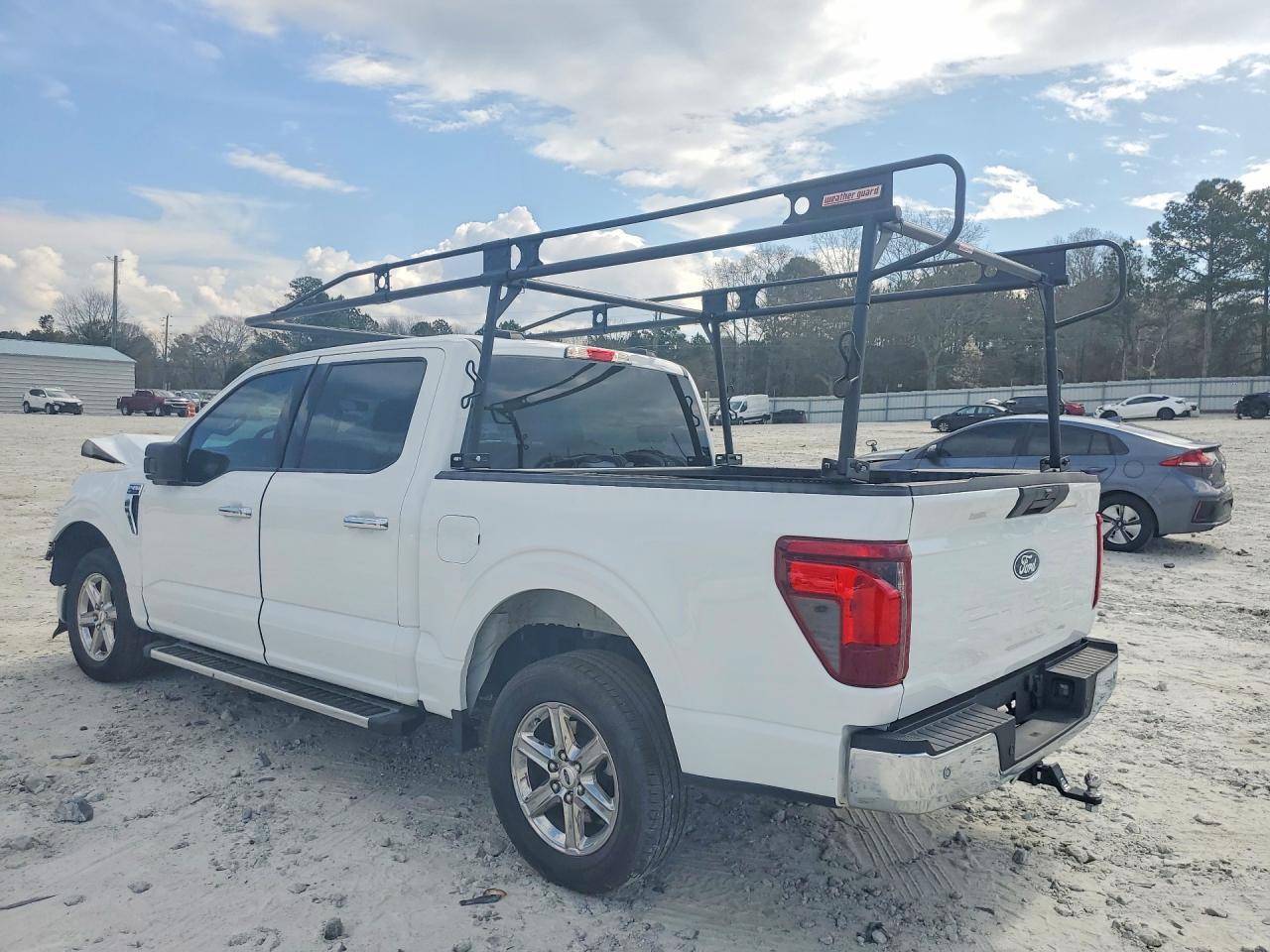 2025 Ford F150 Xlt - Фото 2