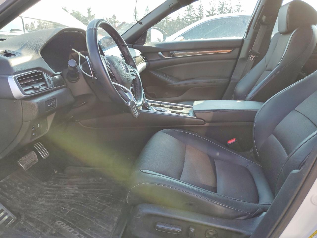 2021 Honda Accord Sport - Image 7