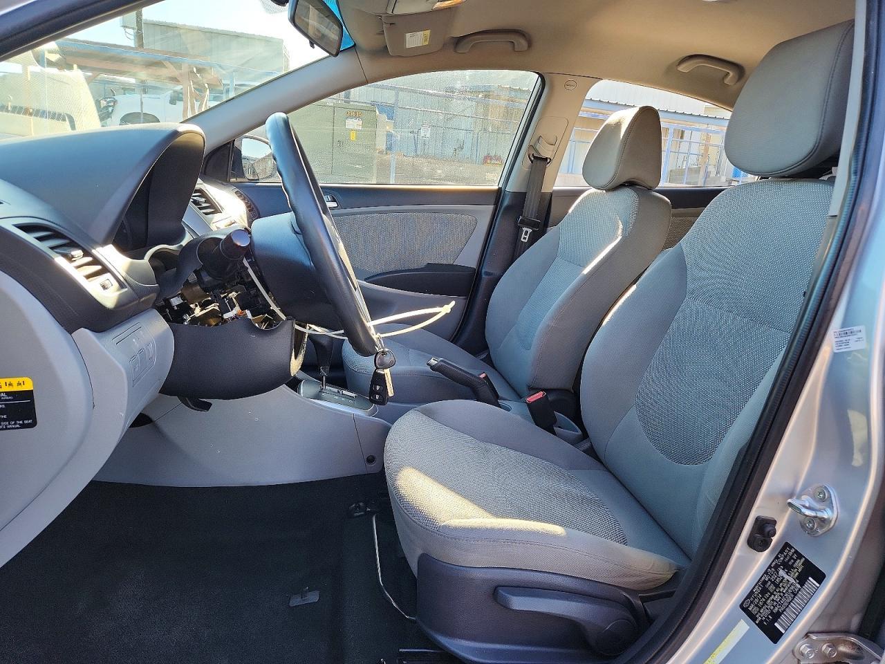 2014 Hyundai Accent Gls - Фото 7