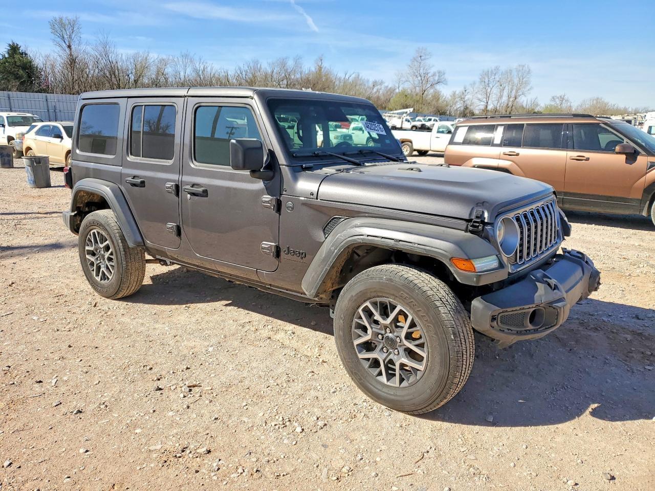 2025 Jeep Wrangler Sahara - Фото 4