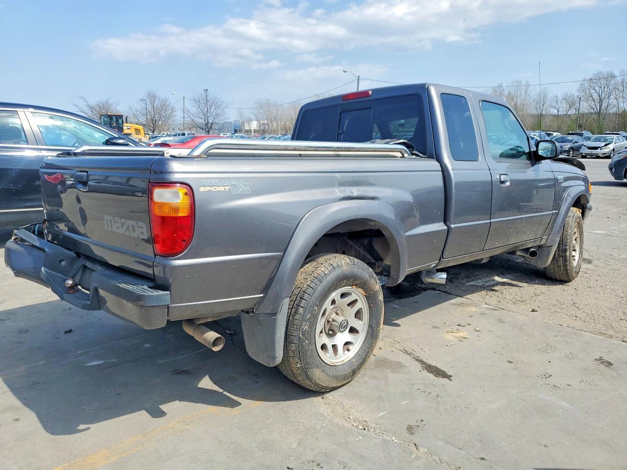 2005 Mazda B3000 Cab Plus - Фото 3