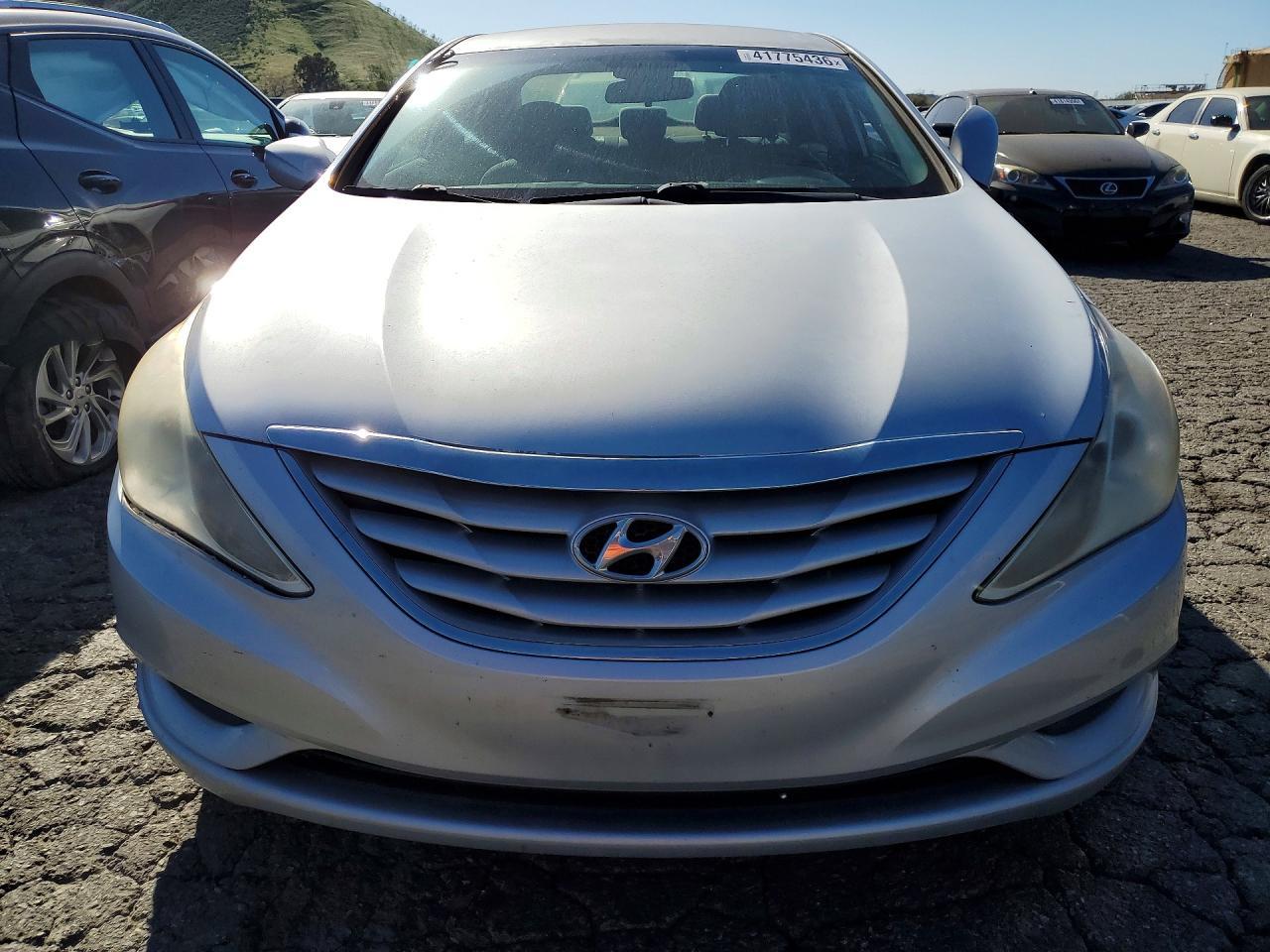 2011 Hyundai Sonata Gls - Фото 5