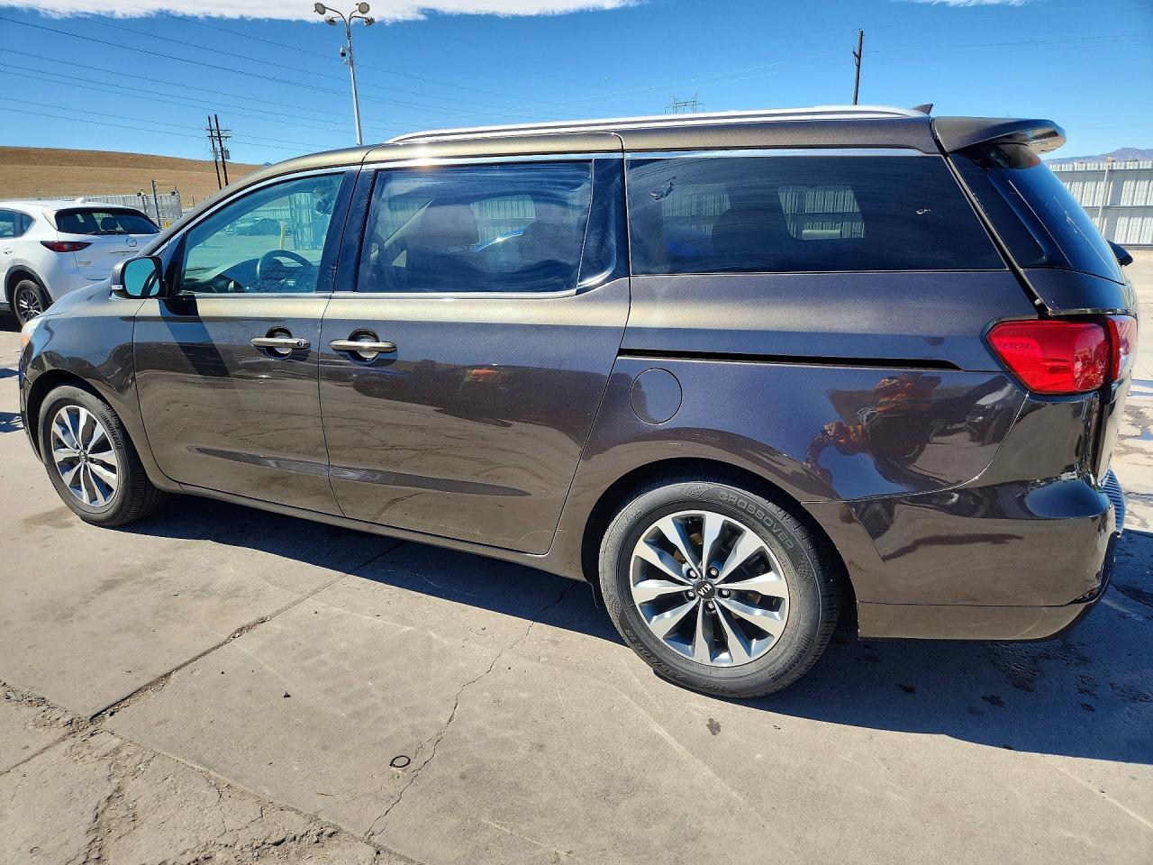 2015 Kia Sedona Sx - Фото 2