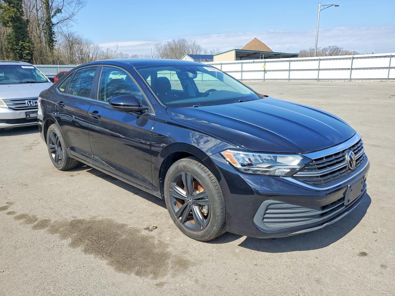 2022 Volkswagen Jetta Se - Фото 4