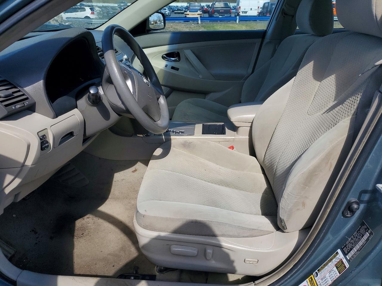 2008 Toyota Camry Le - Фото 7