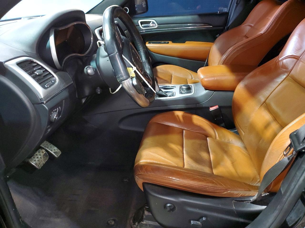 2016 Jeep Grand Cherokee Srt-8 - Image 7