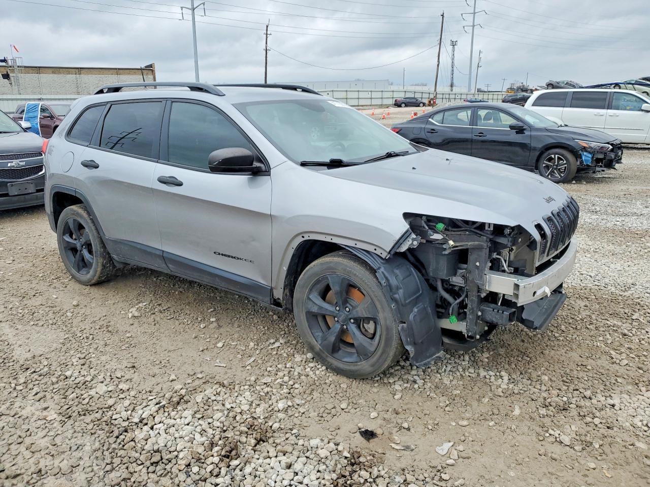 2017 Jeep Cherokee Sport - Image 4
