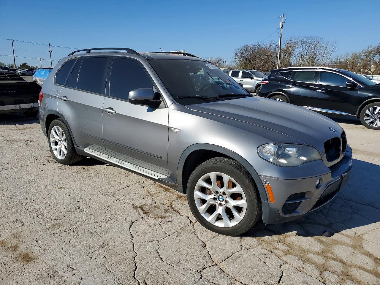 2012 BMW X5 xDrive35I - Image 4