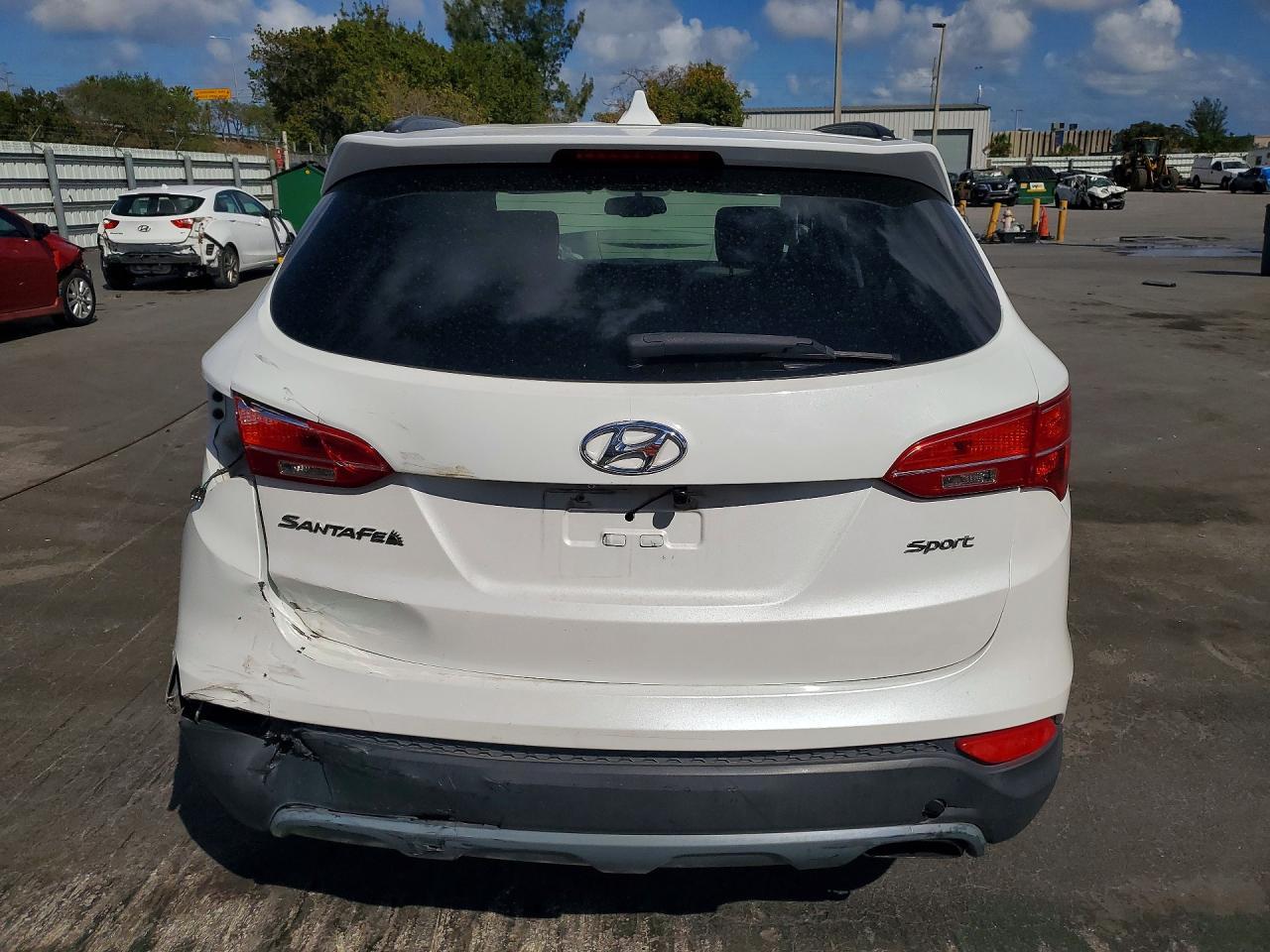 2015 Hyundai Santa Fe Sport 2.4L - Фото 6