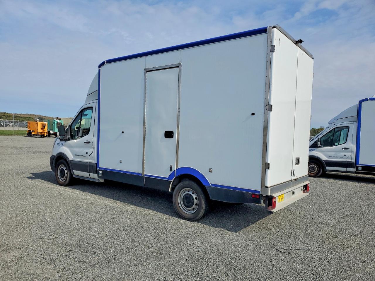 2021 Ford Transit Delivery Van - Фото 2