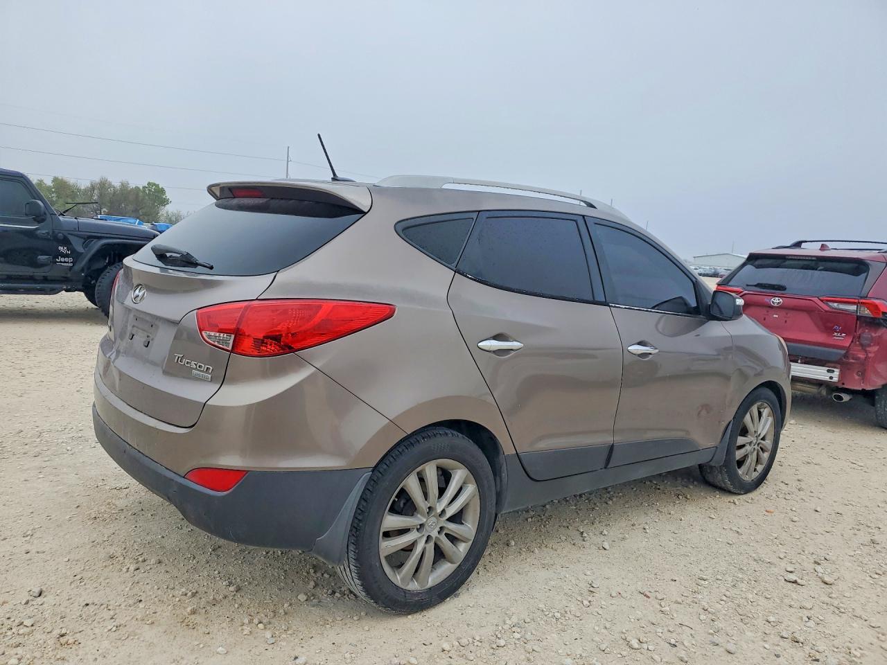 2010 Hyundai Tucson Limited - Фото 3