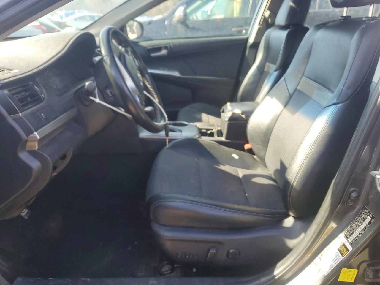 2012 Toyota Camry Se - Image 7