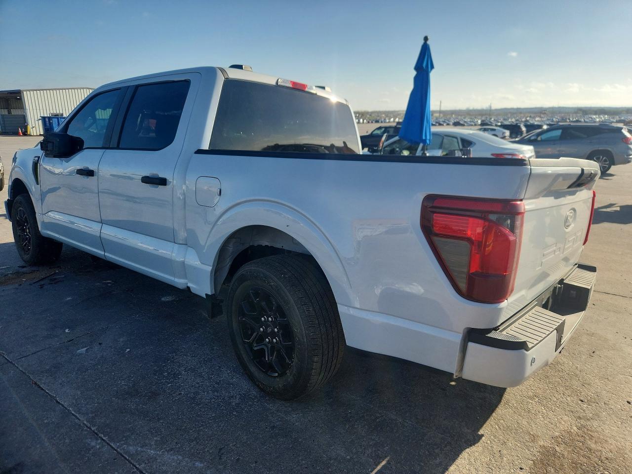 2025 Ford F150 Stx - Фото 2