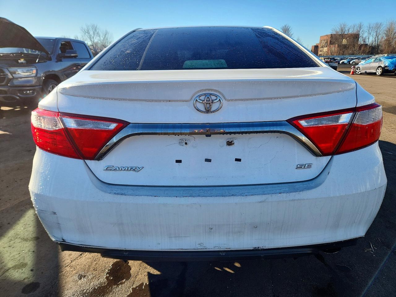 2015 Toyota Camry Se - Фото 6
