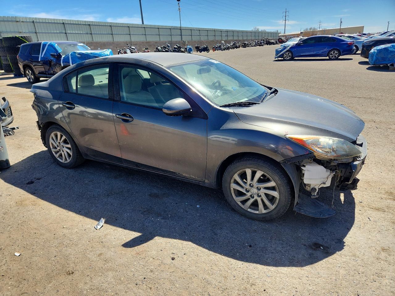 2012 Mazda 3 I - Image 4