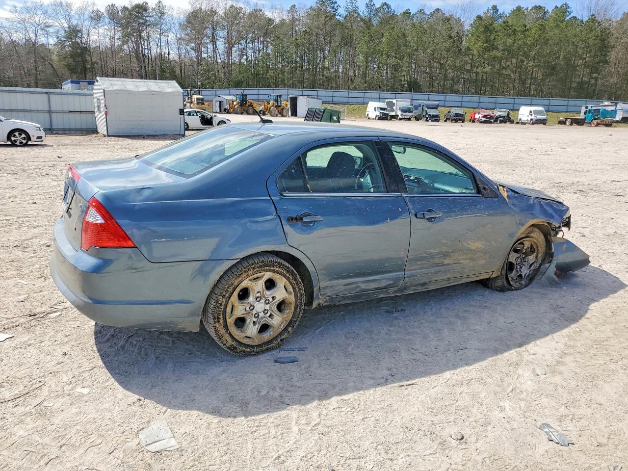 2011 Ford Fusion Se - Фото 3