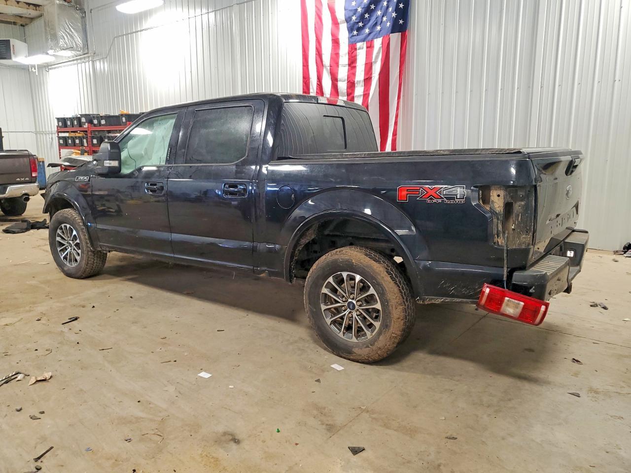 2018 Ford F150 Supercrew - Фото 2