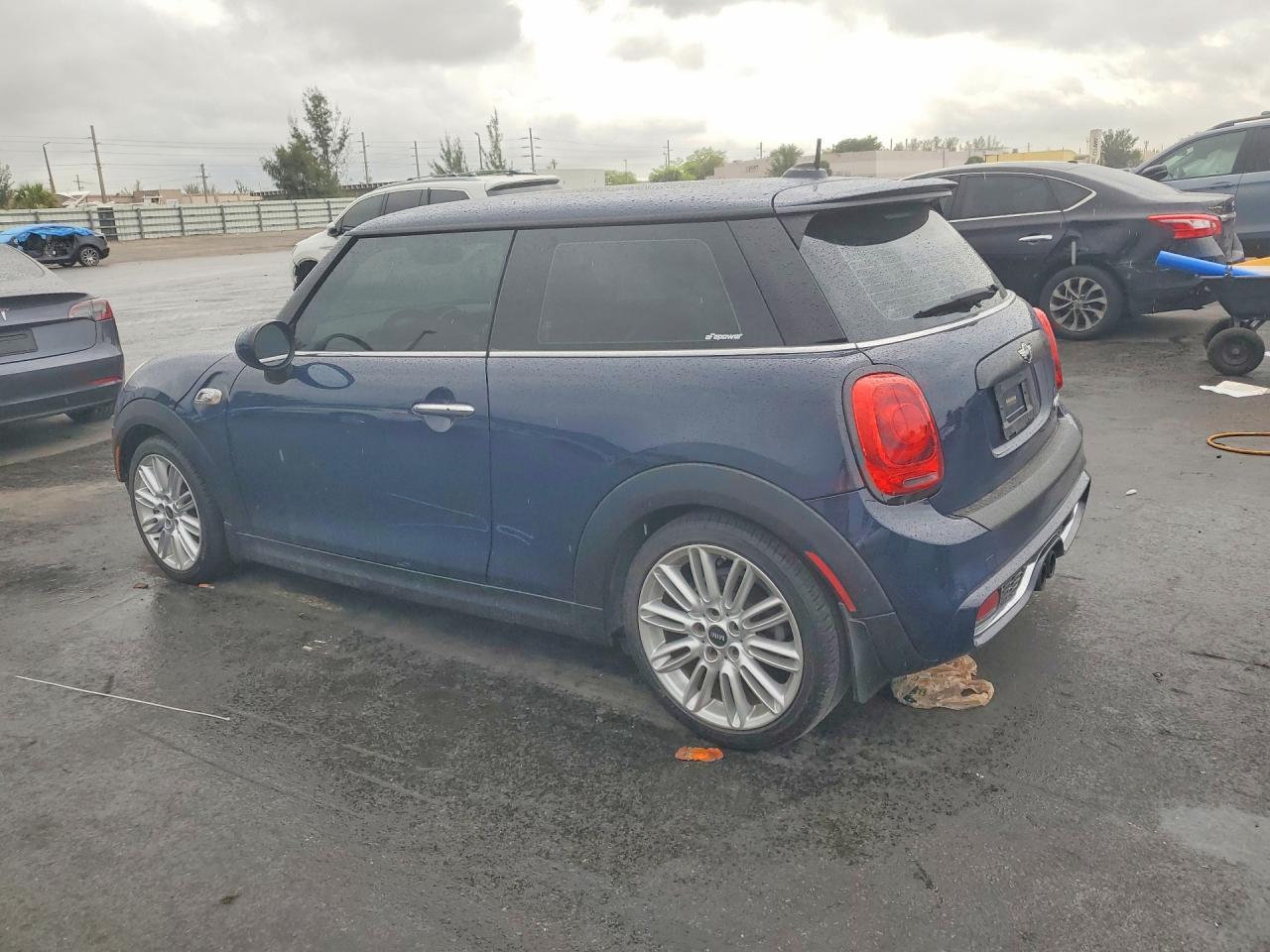 2015 Mini Cooper S - Фото 2