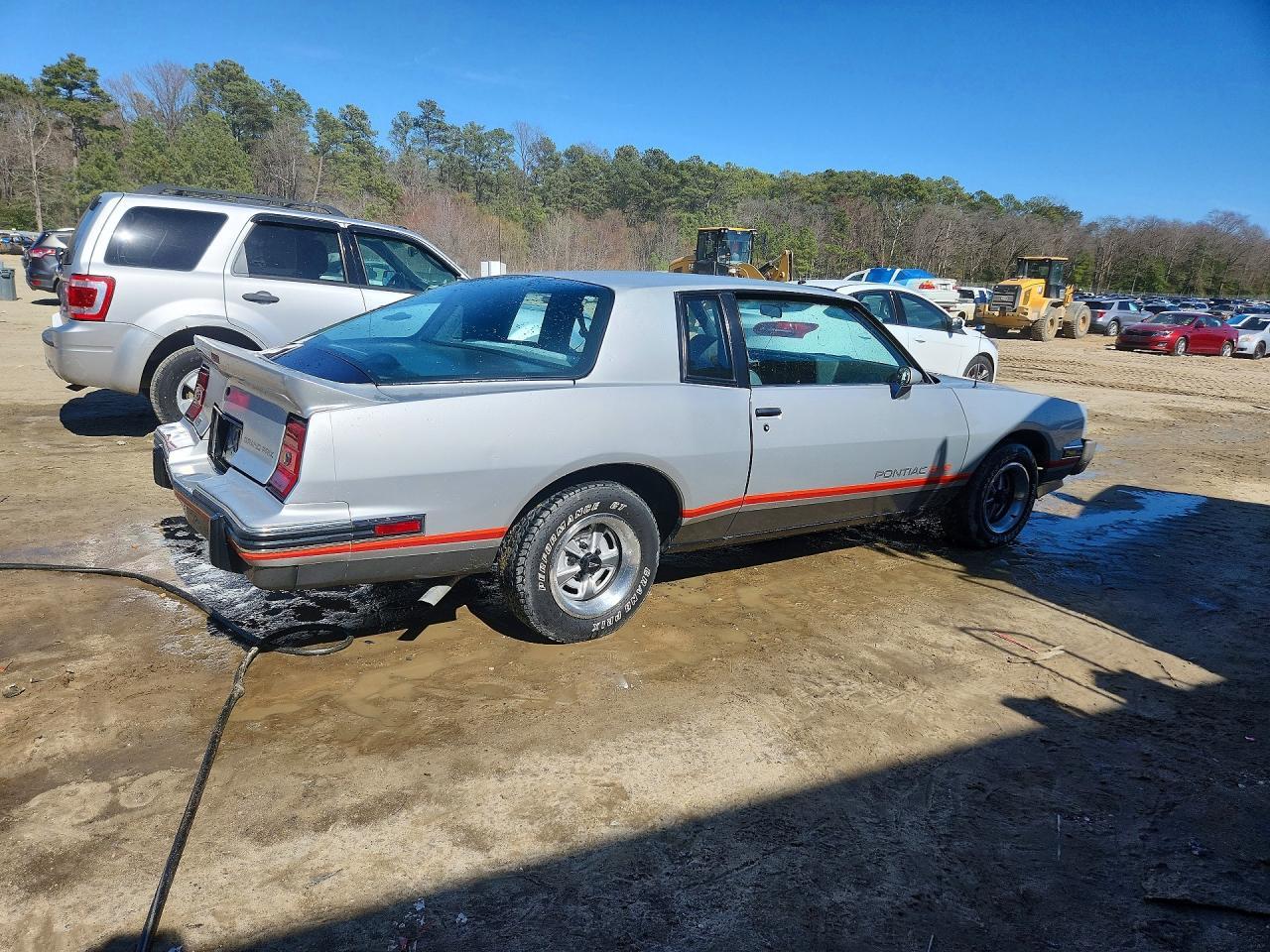 1986 Pontiac Grand Prix - Фото 3