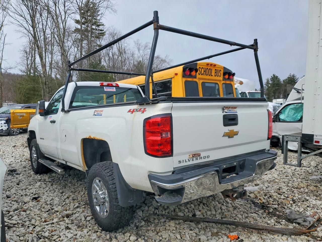 2016 Chevrolet Silverado K2500 Heavy Duty - Image 2