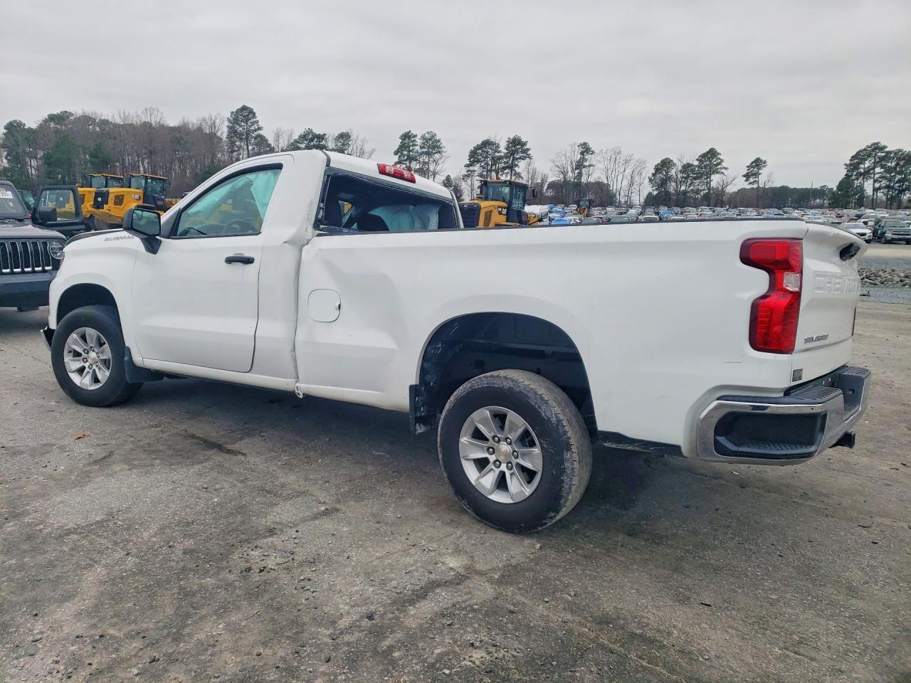 2024 Chev Silverado C1500 - Фото 2