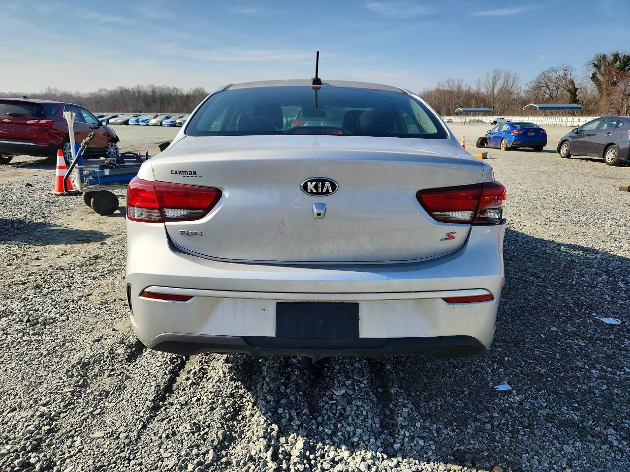 2021 Kia Rio S - Фото 6