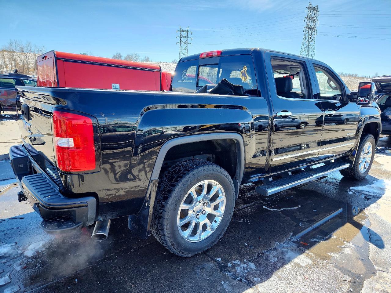 2014 GMC Sierra K1500 Denali - Image 3