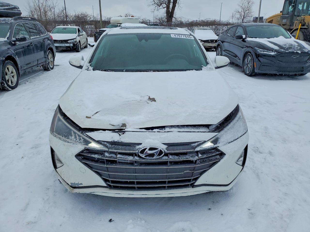 2019 Hyundai Elantra Preferred 4Dr - Фото 5