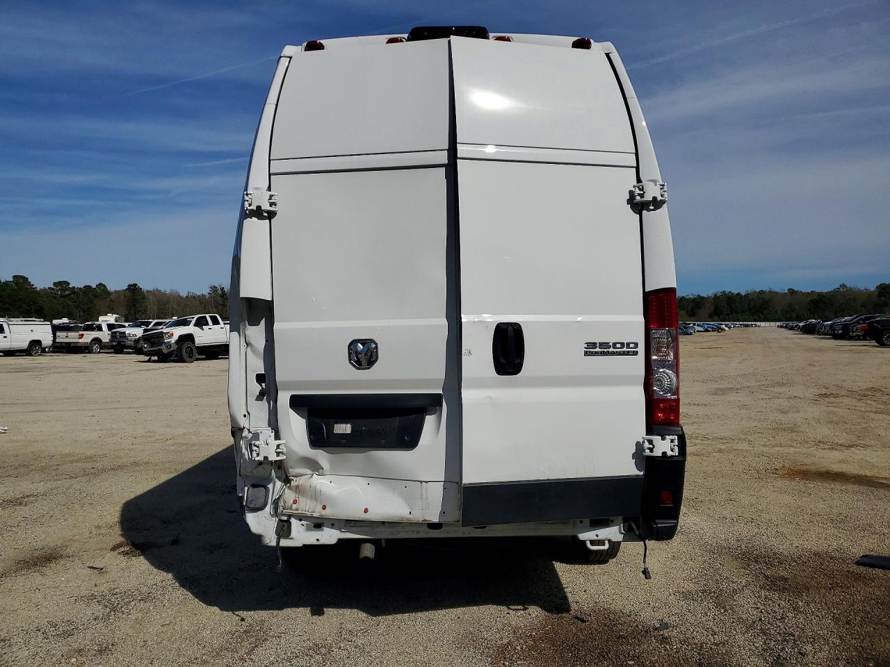 2023 Ram Promaster 3500 Delivery Van - Фото 6